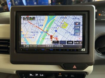 N-BOX Ｇ･Ｌ　ホンダセンシング　ナビ・ＴＶ・Ｂカメラ 4WD