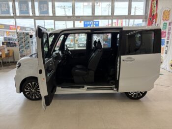 タントカスタム RS　4WD