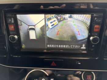 デイズルークス ハイウェイスターターボ　純正ナビ　ＴＶ　アラウンドビューモニター 4WD