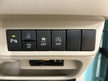 アルトラパン Ｘ　純正ナビ　ＴＶ　バックカメラ 4WD