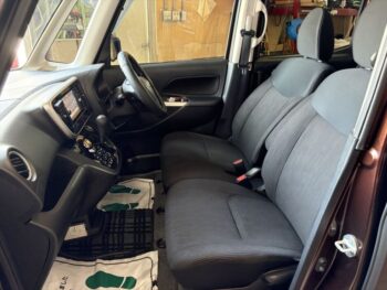 デイズルークス ハイウェイスターターボ　純正ナビ　ＴＶ　アラウンドビューモニター 4WD