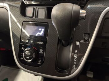 ムーヴカスタム X リミテッド SAⅢ 4WD