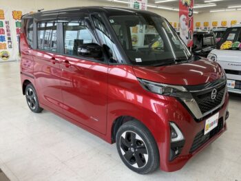 ルークス ハイウェイスターX アーバンクロム プロパイロットエディション　純正ナビ　4WD