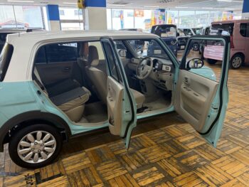 アルトラパン Ｘ　純正ナビ　ＴＶ　バックカメラ 4WD