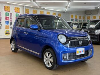 N-ONE プレミアム　ナビ・ＴＶ・バックカメラ 4WD
