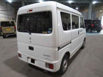 エブリイバン PC　セーフティーサポート装着車