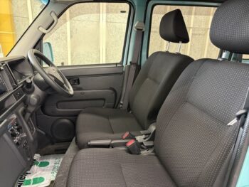 ハイゼットカーゴバン クルーズ ターボ SAⅢ 純正ナビ・TV・バックカメラ 4WD