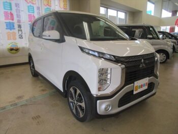 eKクロス T ターボ 4WD