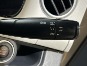 MRワゴン T　ターボ　ナビTV　4WD