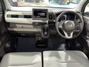 N-WGN L　ホンダセンシング　4WD