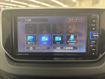 ムーヴ L　SAⅢ　ナビ・TV・バックカメラ　４WD