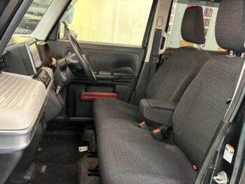 スペーシア ハイブリッドX　ナビ付　4WD