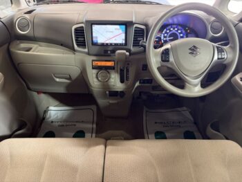 スペーシア Ｔ ターボ　ナビ・ＴＶ・Ｂカメラ　後期型　4WD
