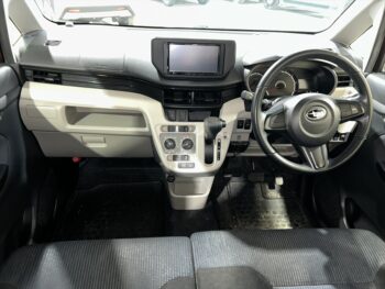 ステラ L　4WD