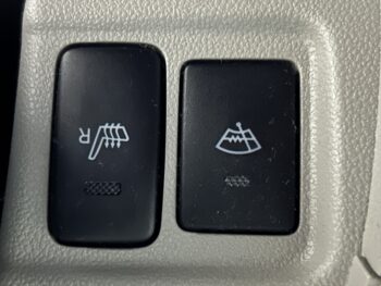 ステラ L　4WD