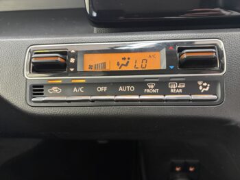 ワゴンR スティングレー ハイブリッドX　純正ナビ・TV　４WD