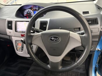 ステラカスタム Rリミテッド　ナビ・TV　4WD