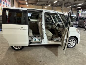 スペーシア Ｔ ターボ　ナビ・ＴＶ・Ｂカメラ　後期型　4WD