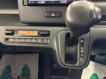 ワゴンR ハイブリッド FX セーフティパッケージ ナビ付 4WD