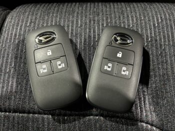 ムーヴ RS ターボ 未使用車　４WD