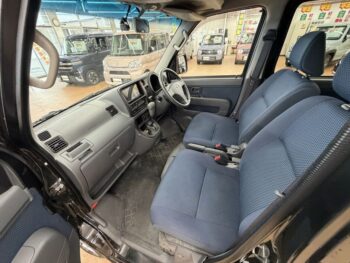 ピクシスバン クルーズ　ナビ・ＴＶ 4WD 