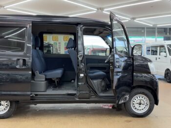 ピクシスバン クルーズ　ナビ・ＴＶ 4WD 