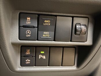 エブリイバン ジョインターボ　純正ディスプレイオーディオ　バックカメラ 4WD