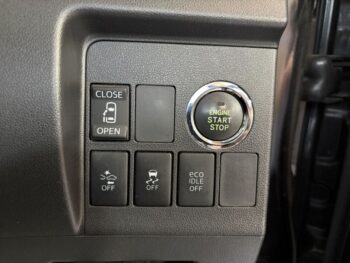 タントカスタム Ｘ　ＳＡⅡ　純正ナビ・ＴＶ・Ｂカメラ　後期型 4WD