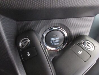 タフト G　4WD