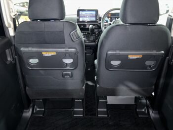 eKクロススペース T　ターボ　純正ナビTV　バックカメラ　4WD