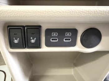 アルトラパン ハイブリッド G 6型 スズキセーフティサポート 未使用車 4WD