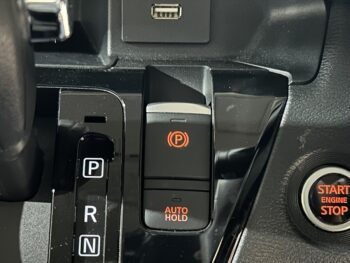 eKクロススペース T　ターボ　純正ナビTV　バックカメラ　4WD