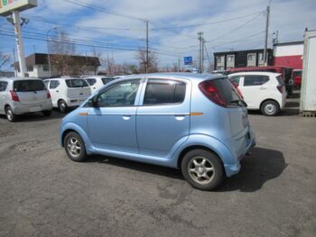 R2 Fプラス　4WD
