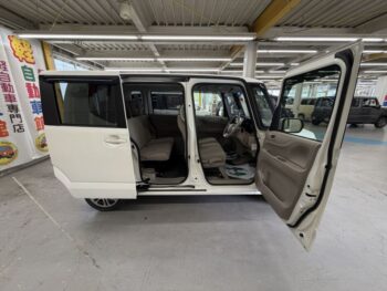 N-BOX+ G・Lパッケージ ナビ・TV・バックカメラ 4WD