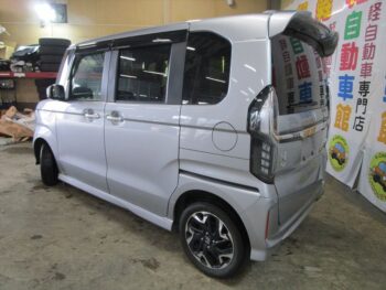 N-BOXカスタム Ｇ・Ｌターボホンダセンシング 4WD