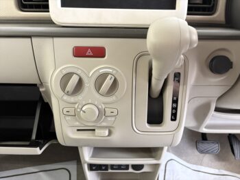 アルトラパン ハイブリッド G 6型 スズキセーフティサポート 未使用車 4WD