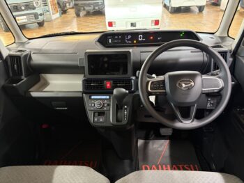 タント Ｘ 4WD