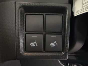 タント X　ナビ装着用アップグレードパック　未使用車　4WD