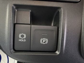 タント X　ナビ装着用アップグレードパック　未使用車　4WD