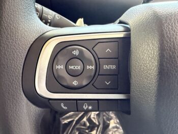 タント X　ナビ装着用アップグレードパック　未使用車　4WD