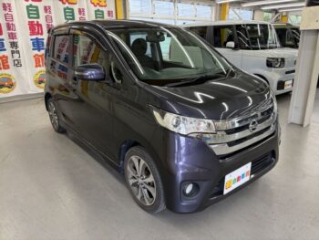 デイズ ハイウェイスターＧ ナビ ＴＶ　4WD