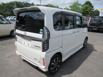 N-BOXカスタム GL 4WD