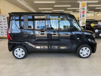 タント X　ナビ装着用アップグレードパック　未使用車　4WD