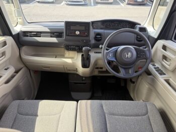 N-BOX Ｇ ホンダセンシング