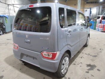 ワゴンR HYBRID　FX-S　全方位モニター付ディスプレイオーディオ 4WD