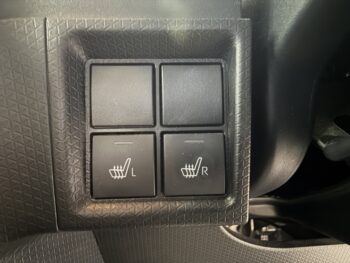 タント X　ウェルカムシートリフト　４WD