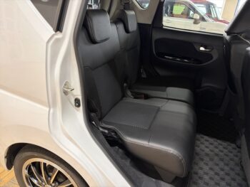 ムーヴカスタム ＲＳ　ハイパーリミテッドＳＡⅢ　ターボ　純正８インチナビ　ＴＶ　パノラマモニター 4WD