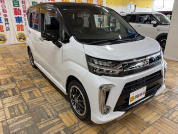 ムーヴカスタム ＲＳ　ハイパーリミテッドＳＡⅢ　ターボ　純正８インチナビ　ＴＶ　パノラマモニター 4WD