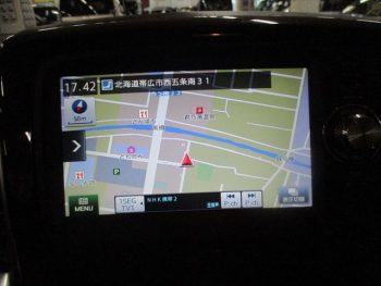スペーシアカスタム ＴＳ　スマートフォン連携ナビ装着車 ターボ 4WD