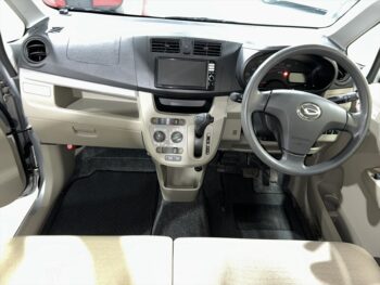 ムーヴ L　SA　純正ナビTV　バックモニター　4WD